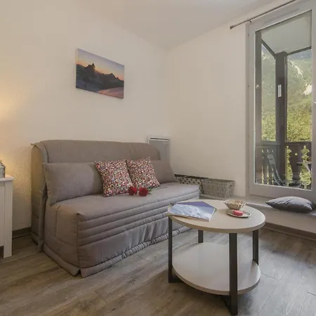 Sleeps 2 Apartment *