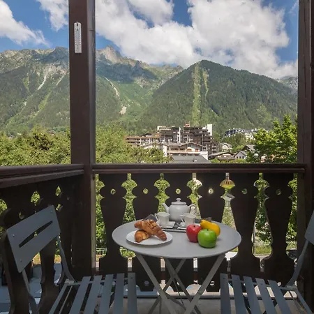 Sleeps 2 * Chamonix