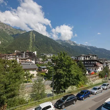 Sleeps 2 Apartment Chamonix